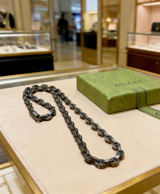 Gucci Necklace 08yxs89